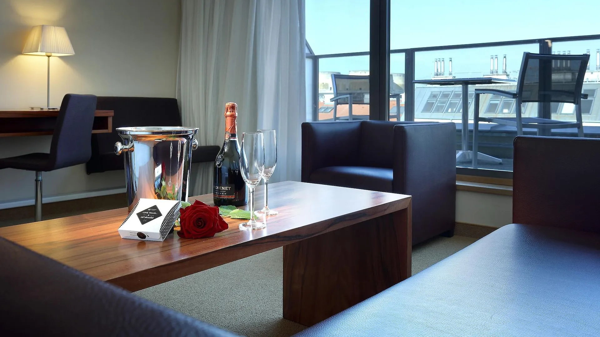 Eurostars Embassy Hotel Vienna 4*,