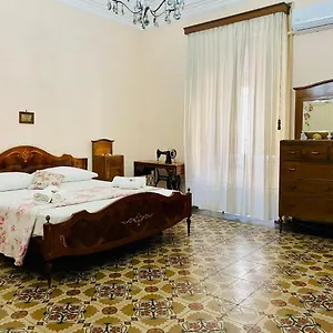 https://zu-pippos-hause.sicilyhotelsitaly.net